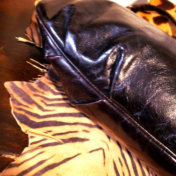 MAURIZIO TAIUTI Leopard Print Calf Hair Blk LTR Messenger- EUC - Picture 3 of 11